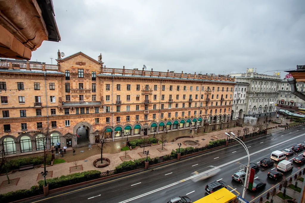 Квартира Роскошные 3-комнатные апартаменты в центре с видом на город — Минск