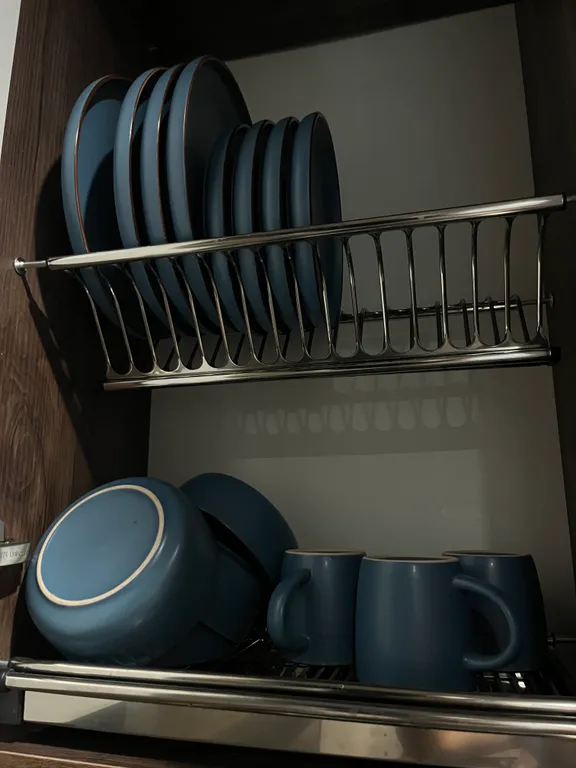 Квартира-студия в окружении хвойного леса и гор.