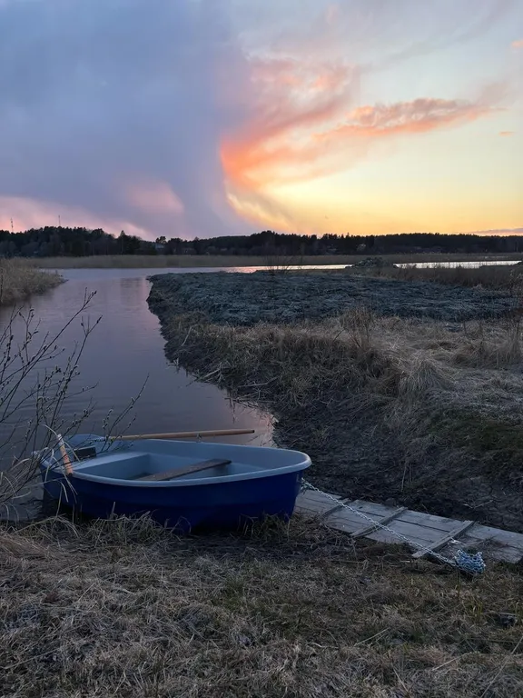 Уютный домик на берегу Ладожского озера с сауной и баней