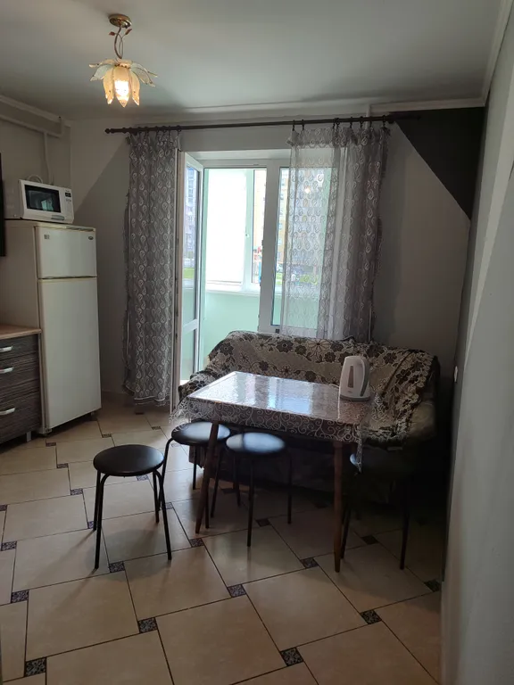 Уютная двухкомнатная квартира с хорошей инфраструктурой