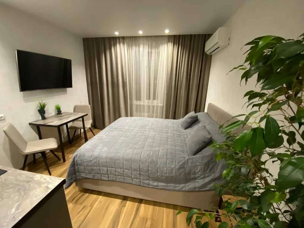 Уютная квартира класса люкс с новым ремонтом в лучшем районе города