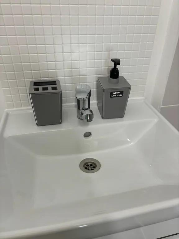 Уютная студия на набережной в центре Академического района.