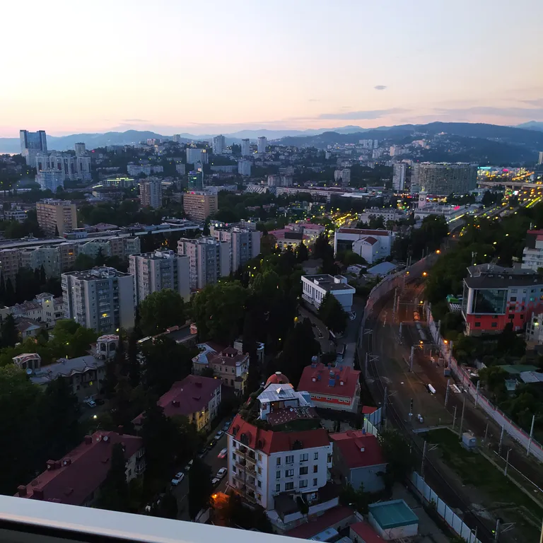 Квартира Дизайнерская квартира в центре, с видом на море — Сочи