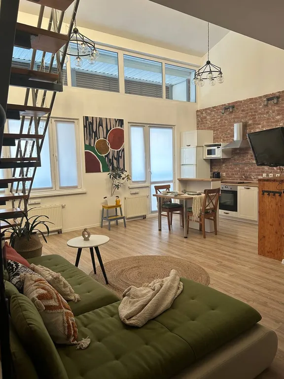 Квартира Двухуровневые апартаменты рядом с лесом — Екатеринбург