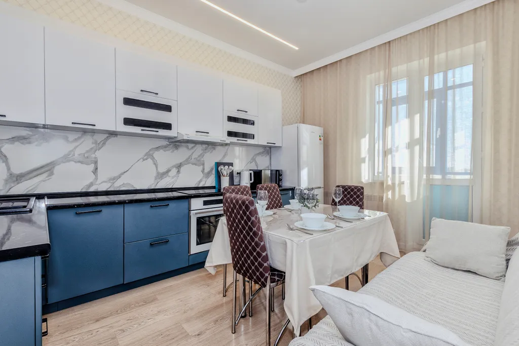 Уютная однокомнатная с видом на город возле набережной в Астане