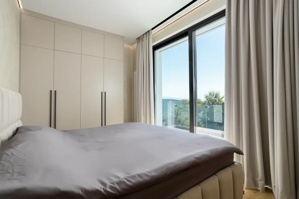 Шикарная Вилла с видом на море и горы