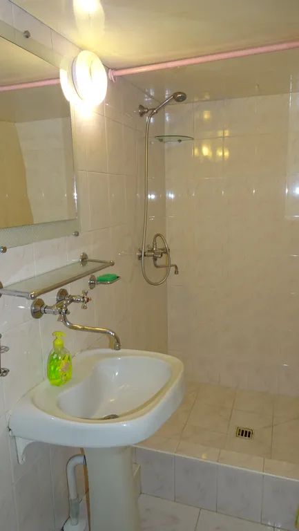 Однокомнатная квартира с двориком около дома Чехова