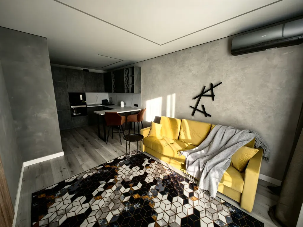 Уютная двухкомнатная квартира на берегу Оби