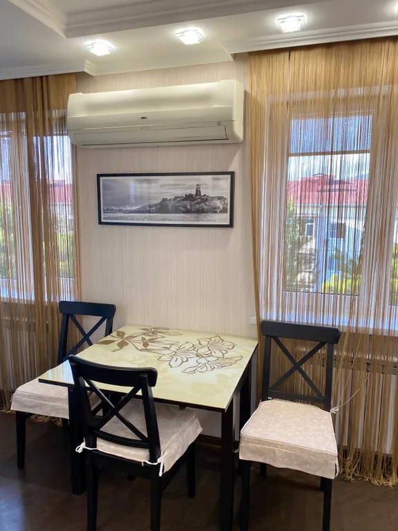 Квартира 2-комнатная Квартира — Геленджик