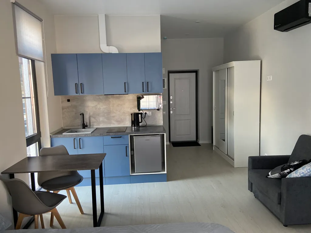 Студия с бассейном в ЖК Морской квартал