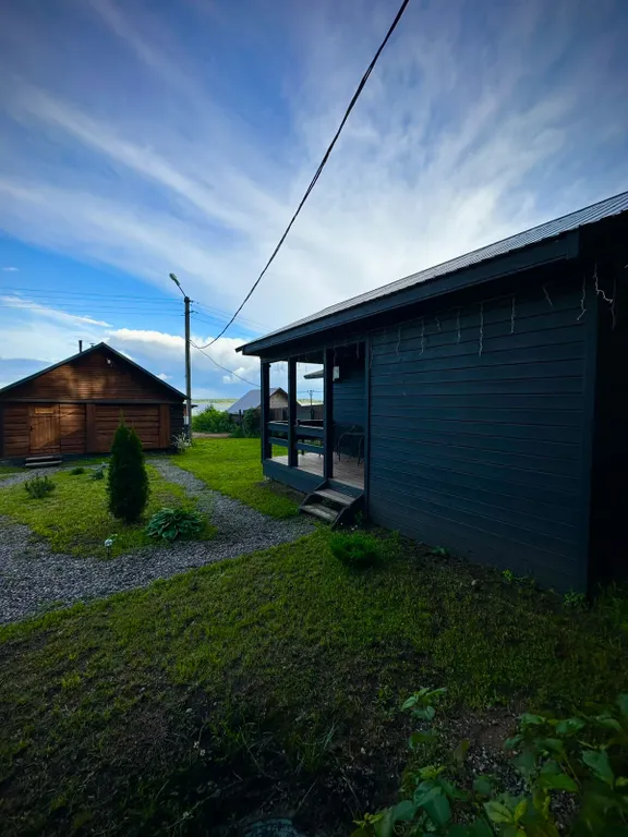 Коттедж на берегу озера