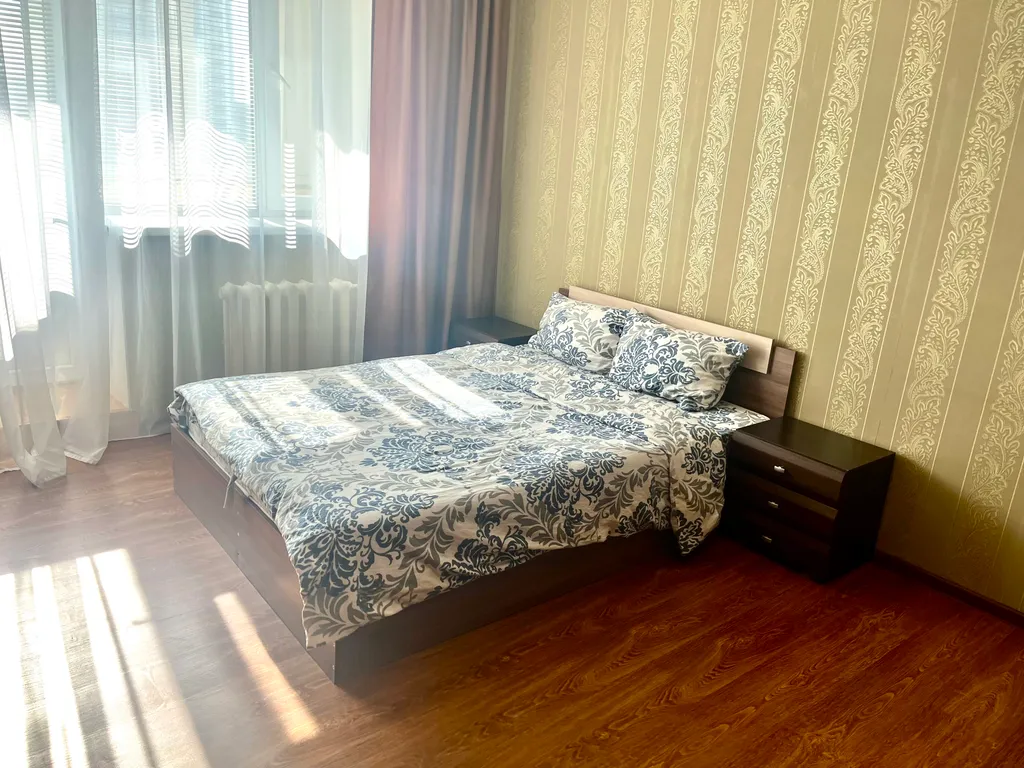 Отличная квартира в самом Центре рядом с Кристаллом