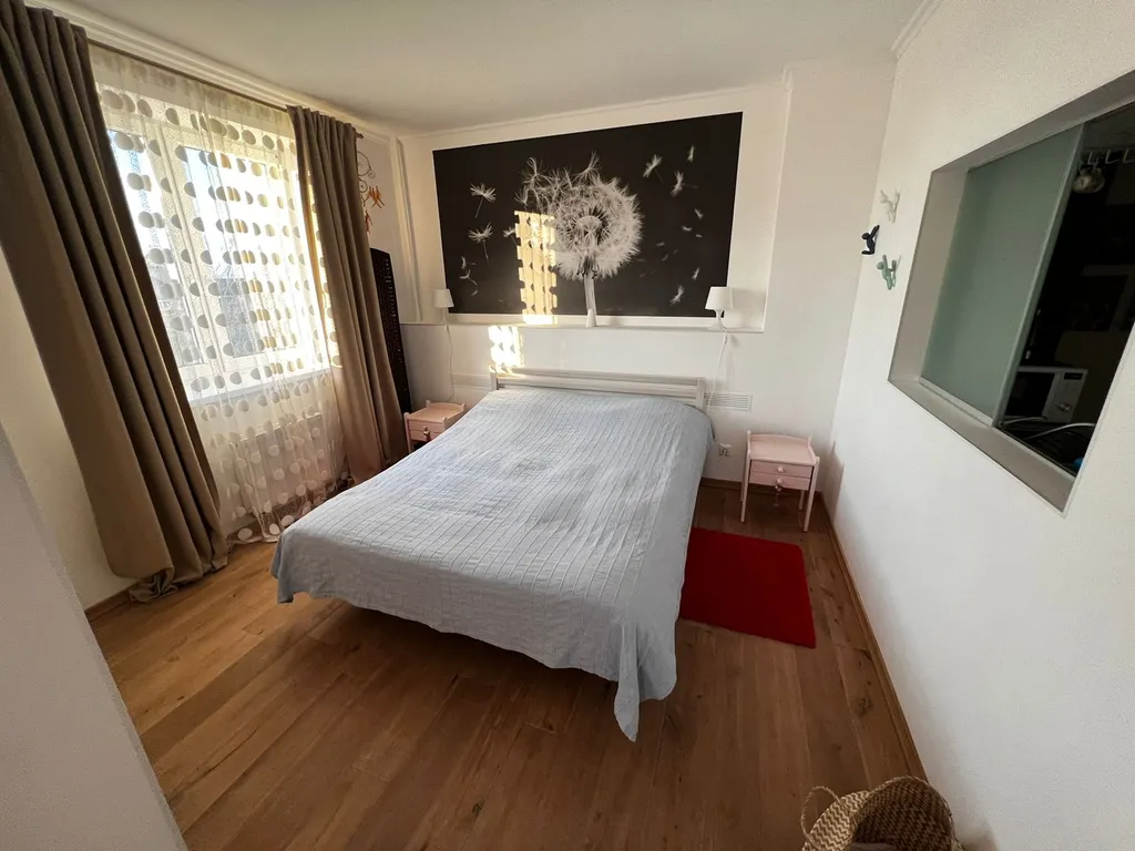 Квартира с видом в одной минуте ходьбы от моря