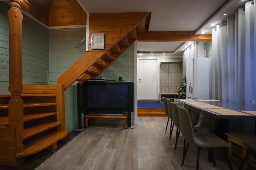 Дом рядом с городом