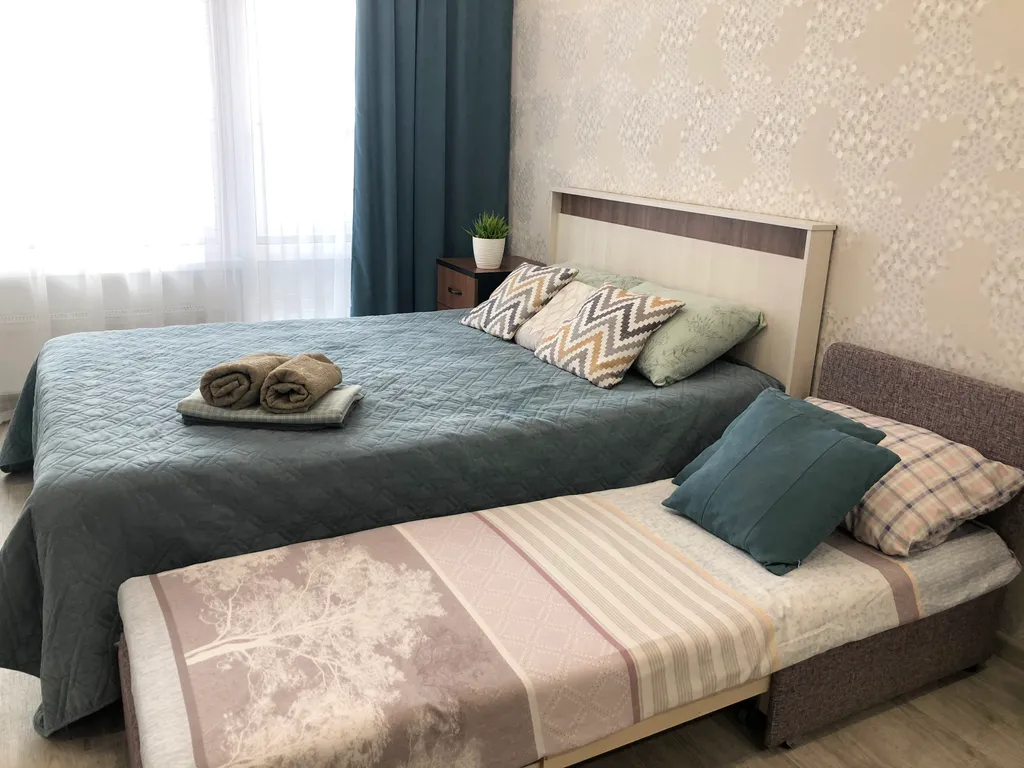 Студия возле ашана и ленты