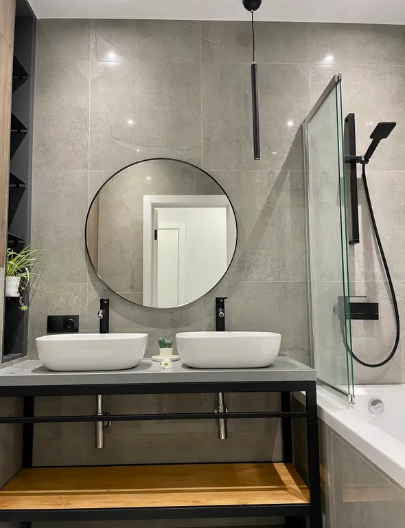 4-х комнатные апартаменты рядом с ТРК Планета