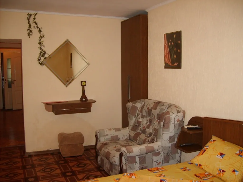 Квартира в районе городской набережной, видовая — аренда посуточно в Керчь