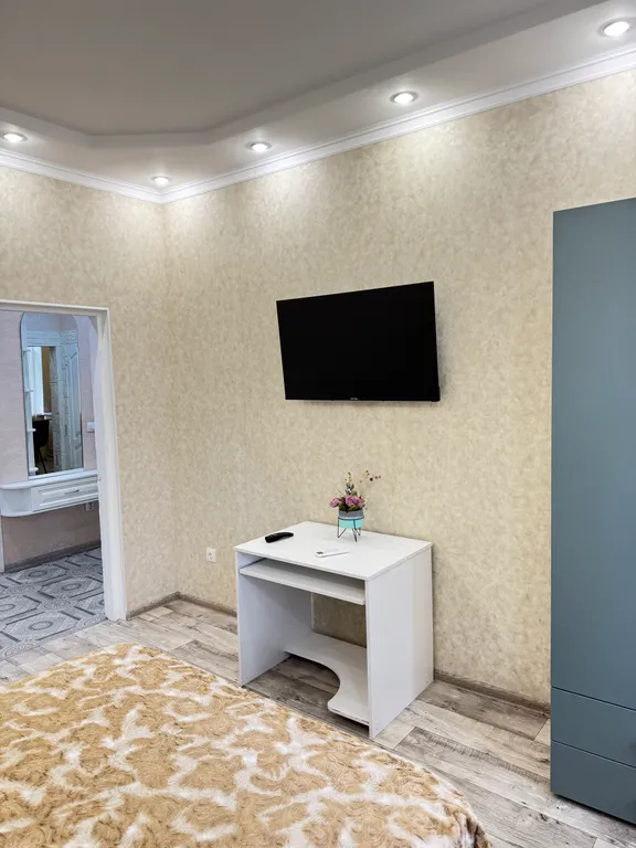 Яркая двушка в центре