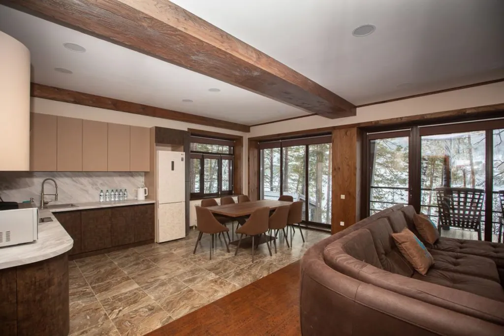 4-комнатный Дом