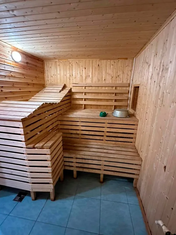 4-комнатный Дом