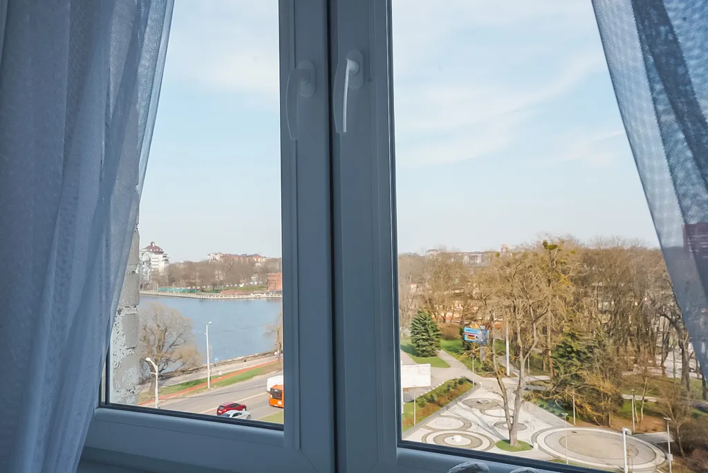 Квартира Квартира Зоя-апарт в центре с видом на Верхнее озеро и Музей Янтаря — Калининград