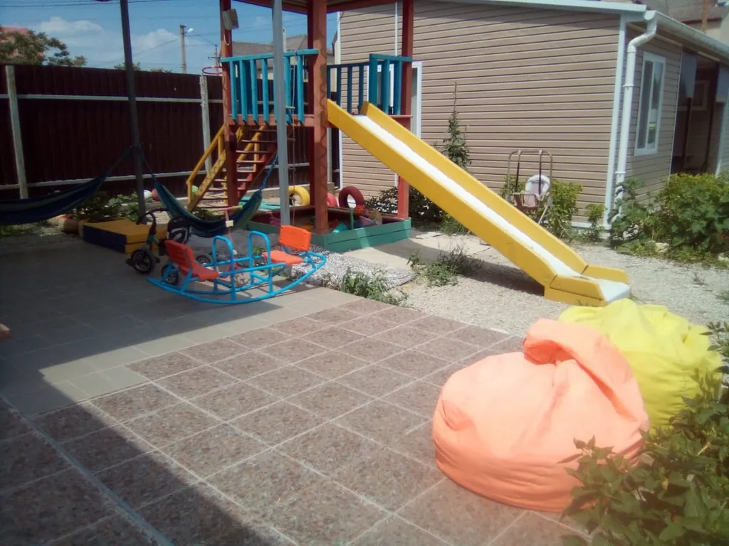 Двухкомнатный с удобствами, кондиционером, террасой