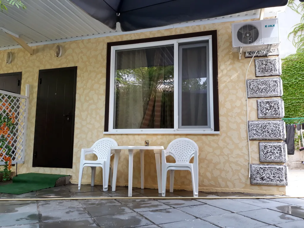 Уютный двор с закрытой территорией