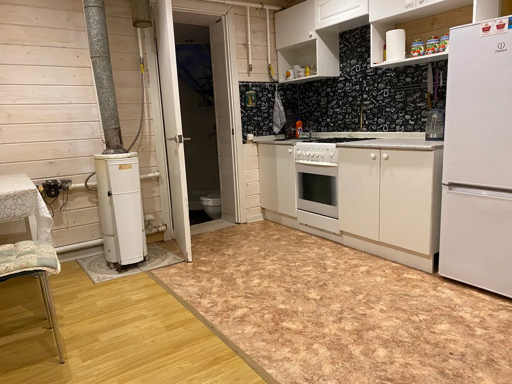 Уютный дом в черте города