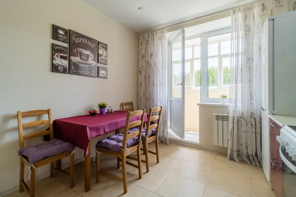 Апартаменты в центре города в новом доме со своей парковкой