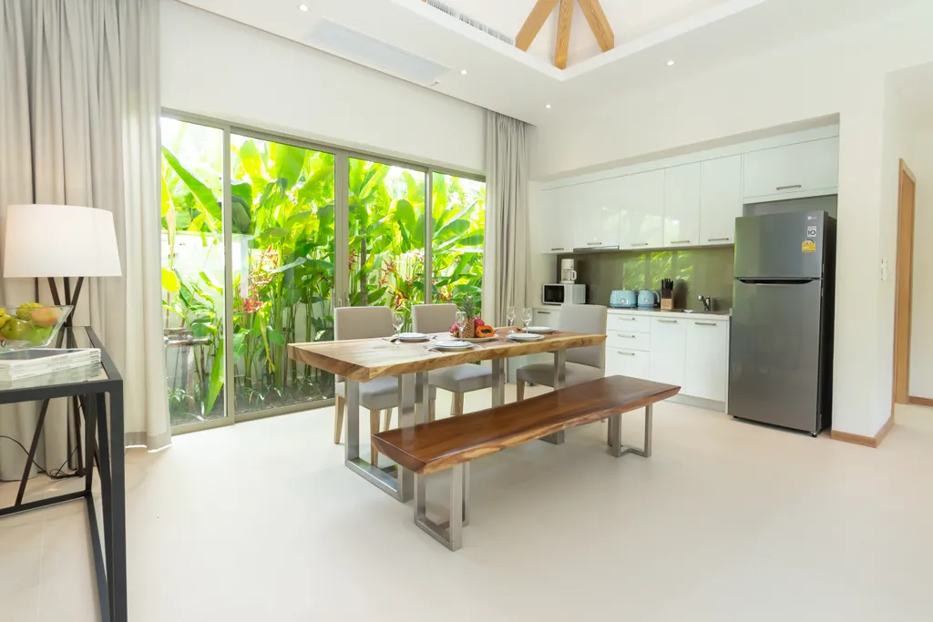 Светлая вилла с 3 спальнями и бассейном Бангтао, Лаян, Лагуна