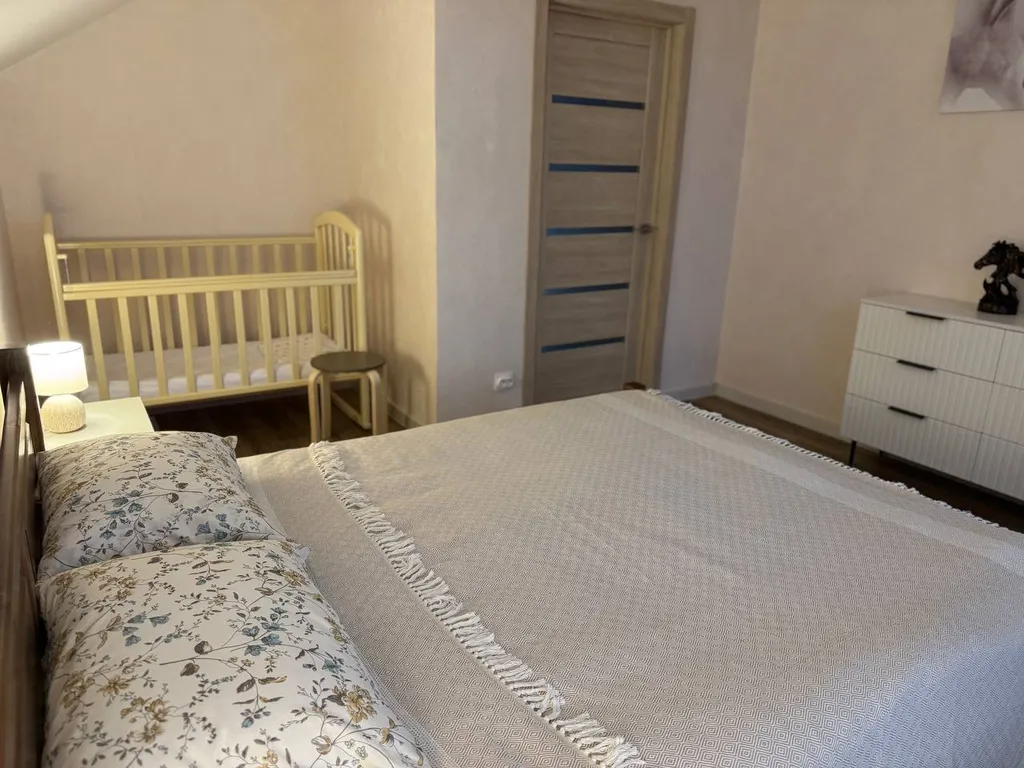 Гостевой дом с конюшней