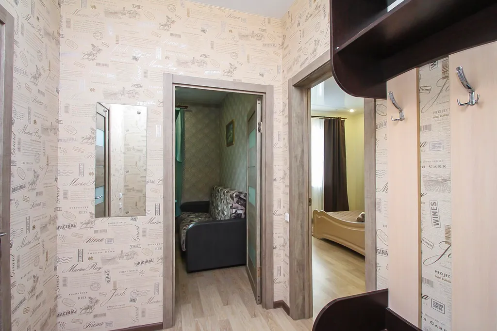 Уютная квартира у ТЦ Аура