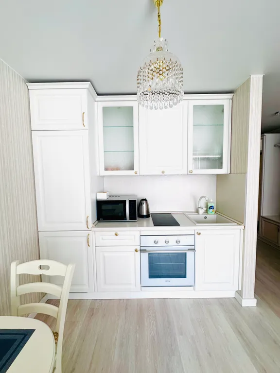 Светлая уютная студия в одном из самых живописных районов города