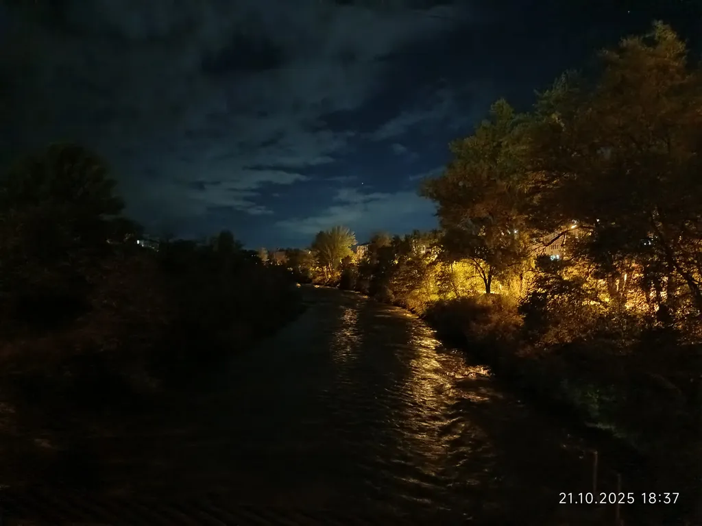 Уютная квартира у реки с панорамным видом на горы Машук и Бештау