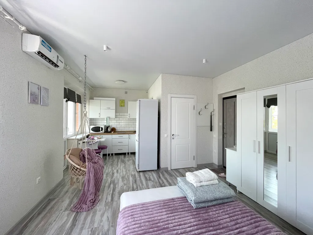 Атмосферная студия с качелями Приморский район