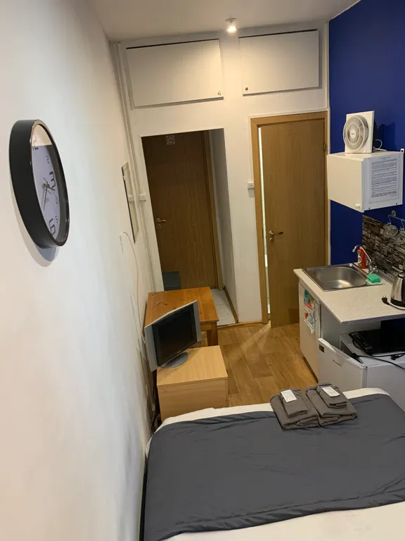 Квартира Квартира Счастливая матрешка студия для двоих на площади Восстания — Санкт-Петербург