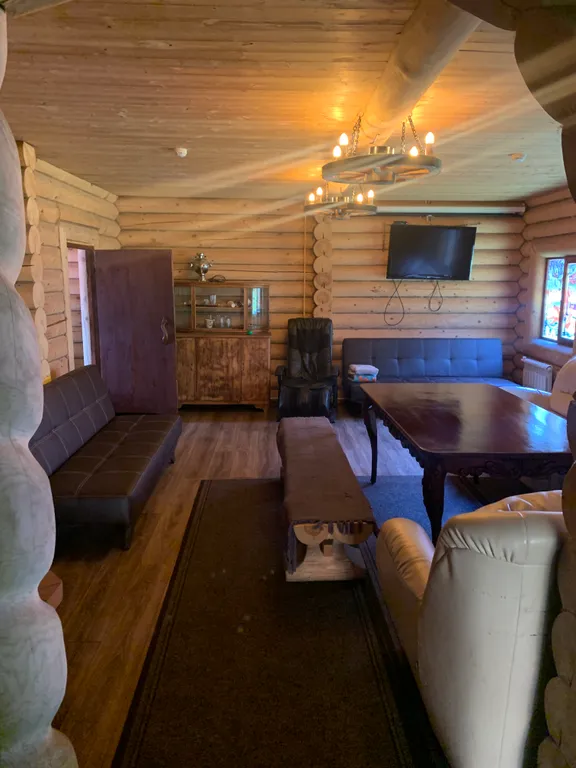 Дом с баней в сосновом бору на озере