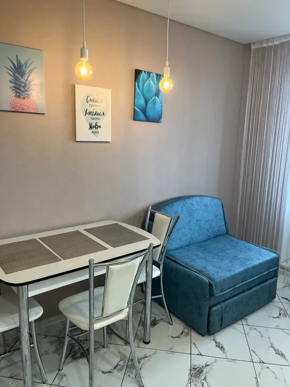 Новый дом на въезде в город