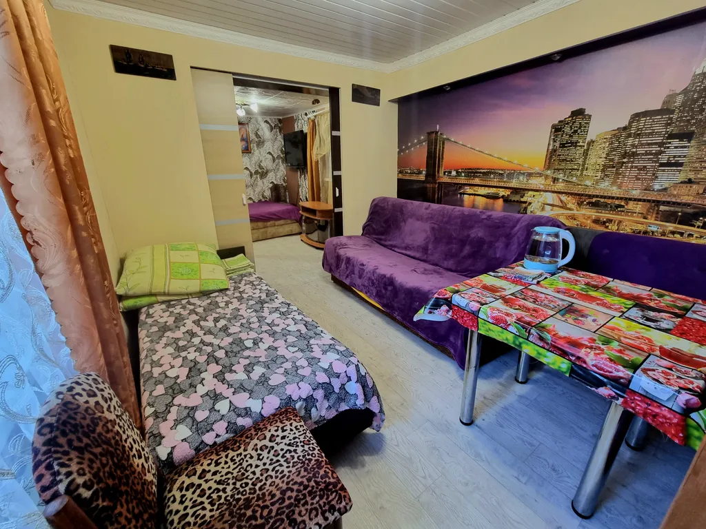 Коттедж Уютный дом в курортной зоне с зелёным двориком — Евпатория