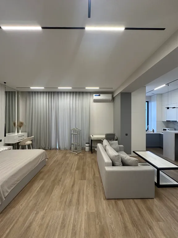 Minor-River apartment