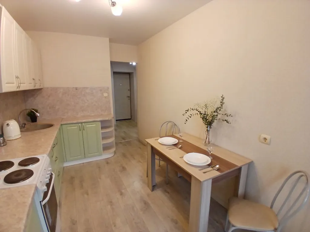 Уютная квартира на новгородской у дк пз