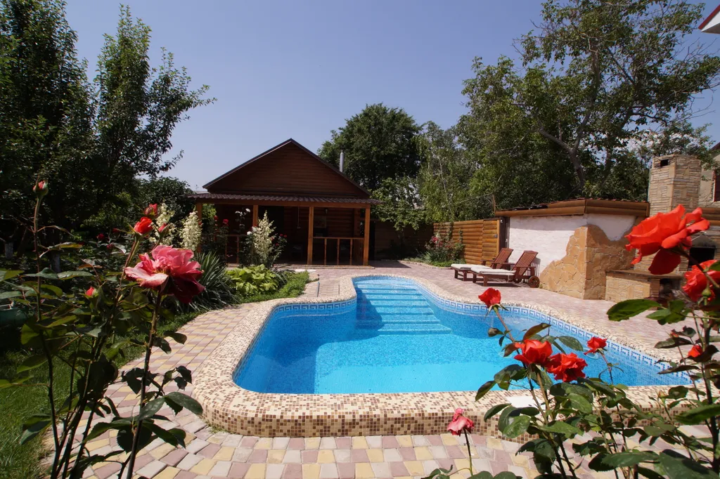 Дом под ключ с бассейном