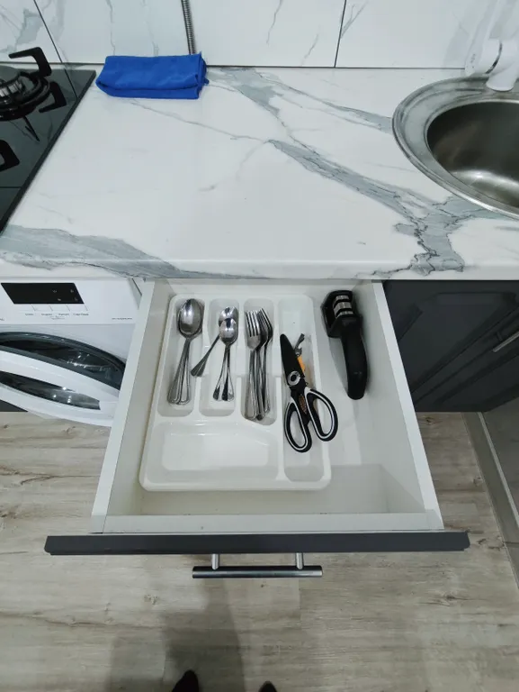 Новая дизайнерская 1-комнатная квартира в центре