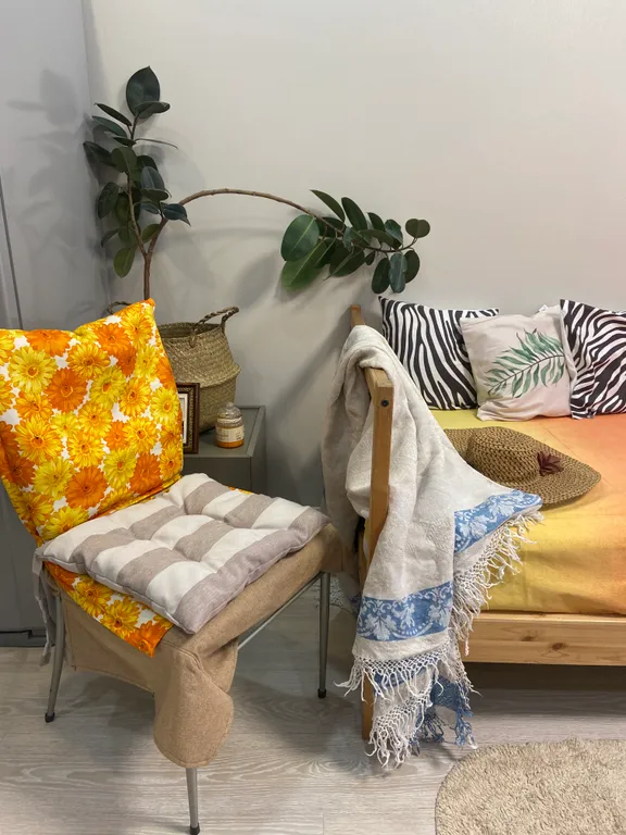 У леса, с ремонтом и 2 кроватями Переезжайте с одним чемоданом!