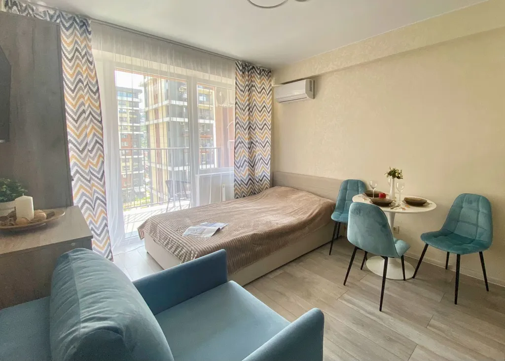 Апартамент с видом на море и в трёх минутах от пляжа