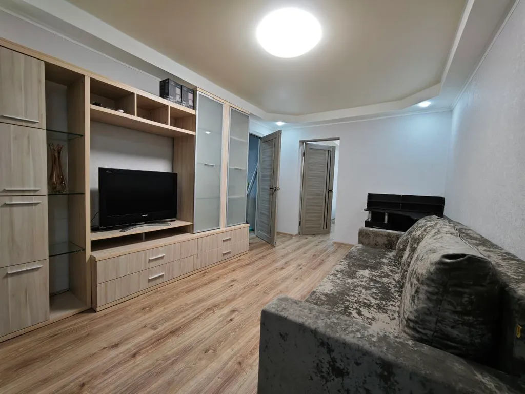 Шикарная квартира на набережной новый ремонт и водой