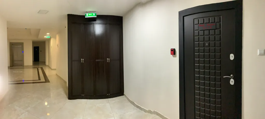 Студия с панорамными окнами