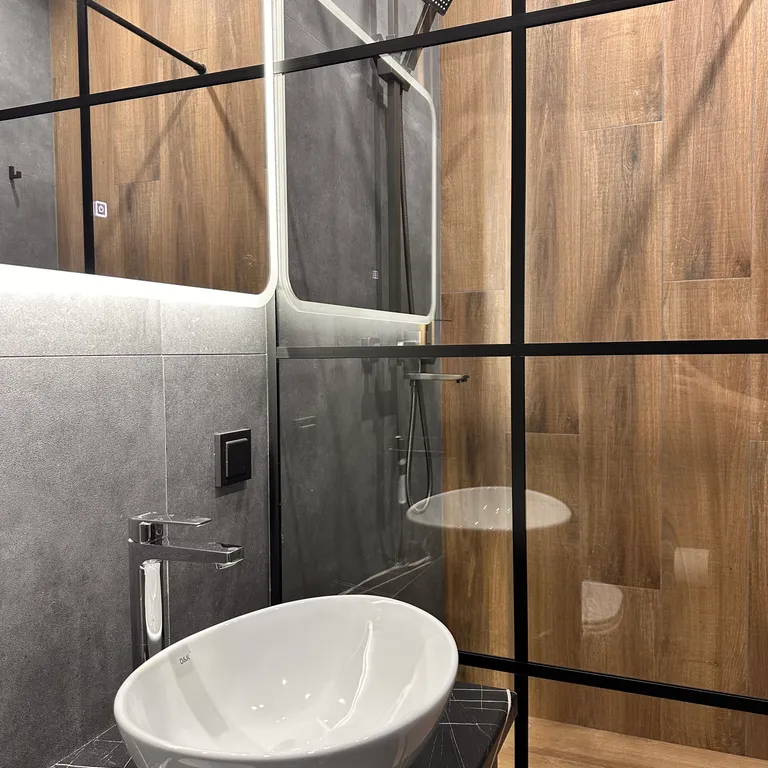 Новые апартаменты, на первой береговой линии, с видом на море