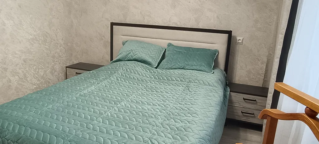 Новая двушка у канатной дороги