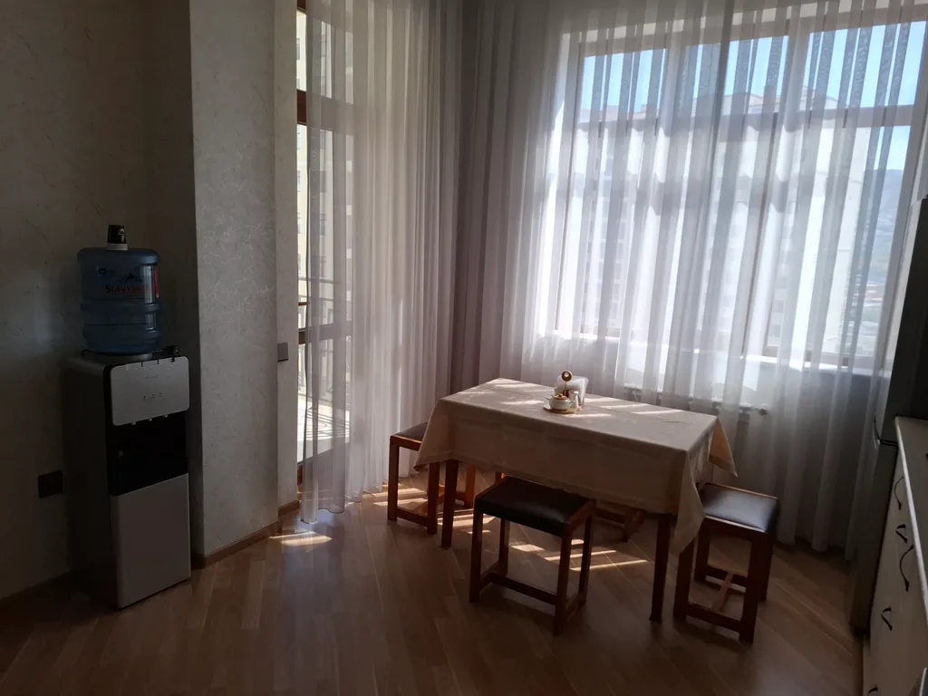 Квартира недалеко от центра на берегу Каспия